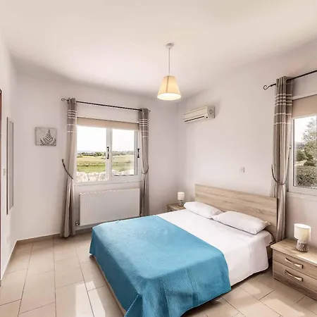 Villa Lime Tree Latchi