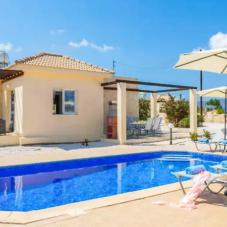 Lime Tree Villa Lachi