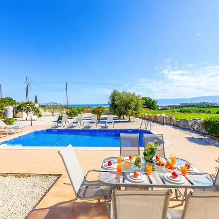 Lime Tree Villa Lachi