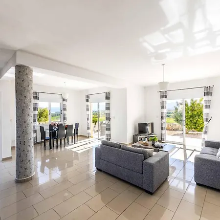 Lime Tree Villa