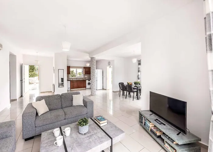 Villa Lime Tree Lachi